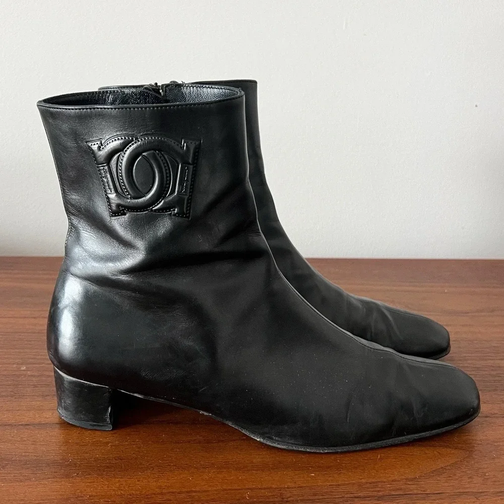 Salvatore Ferragamo Leather Zip Ankle Boots Black‎ Block Heel Women's Size 9.5 B